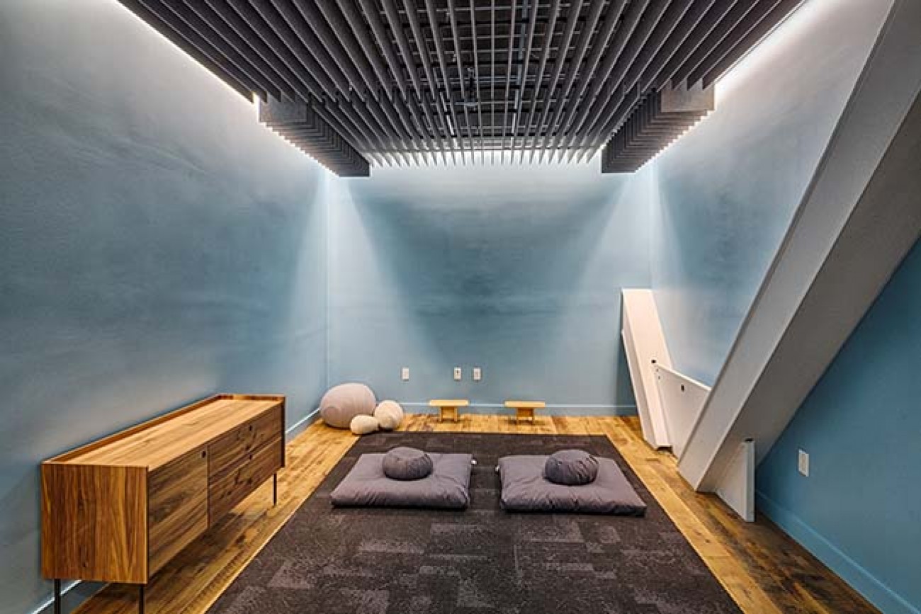 Google - Alza 1900 F2