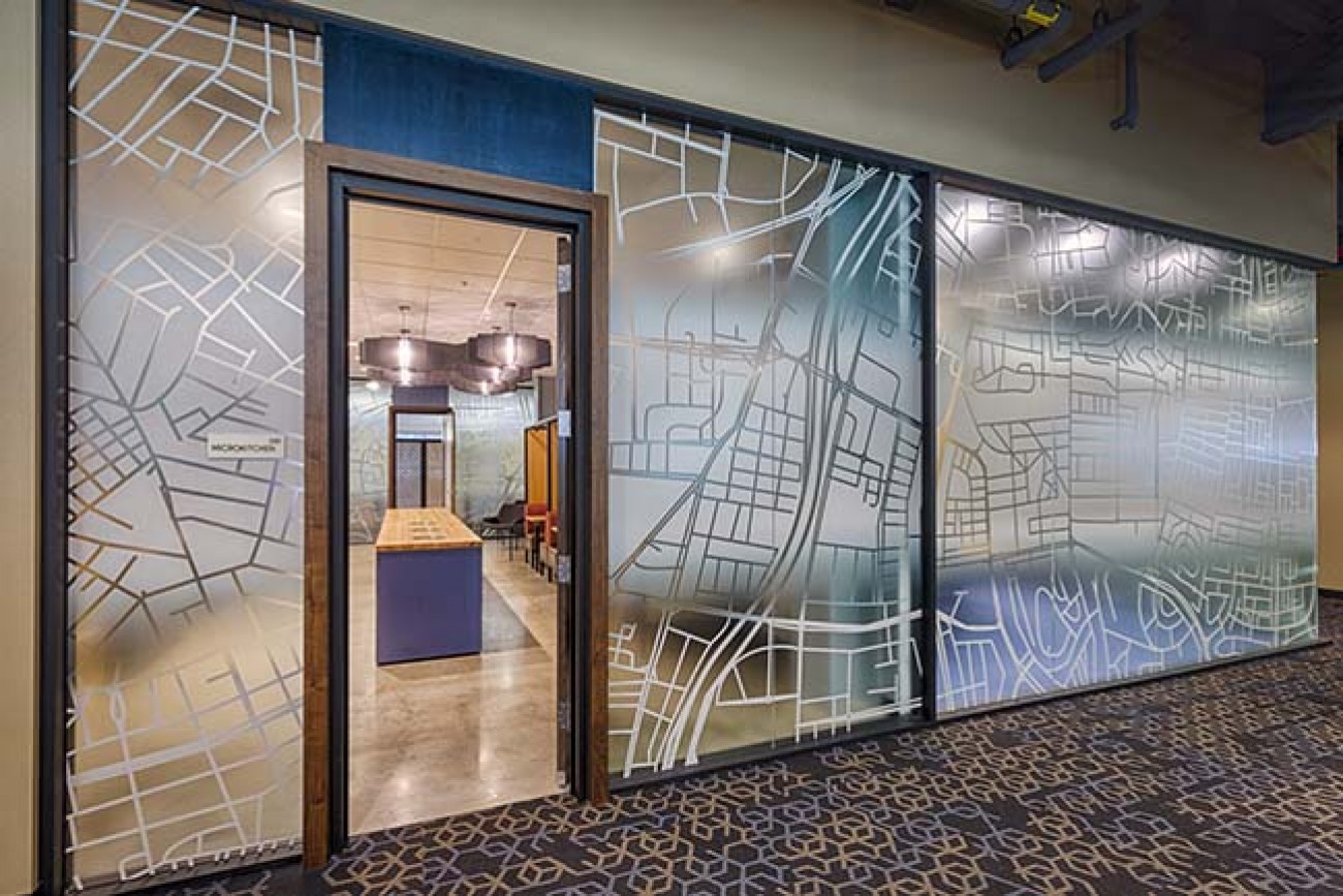 Google - Alza 1900 F2