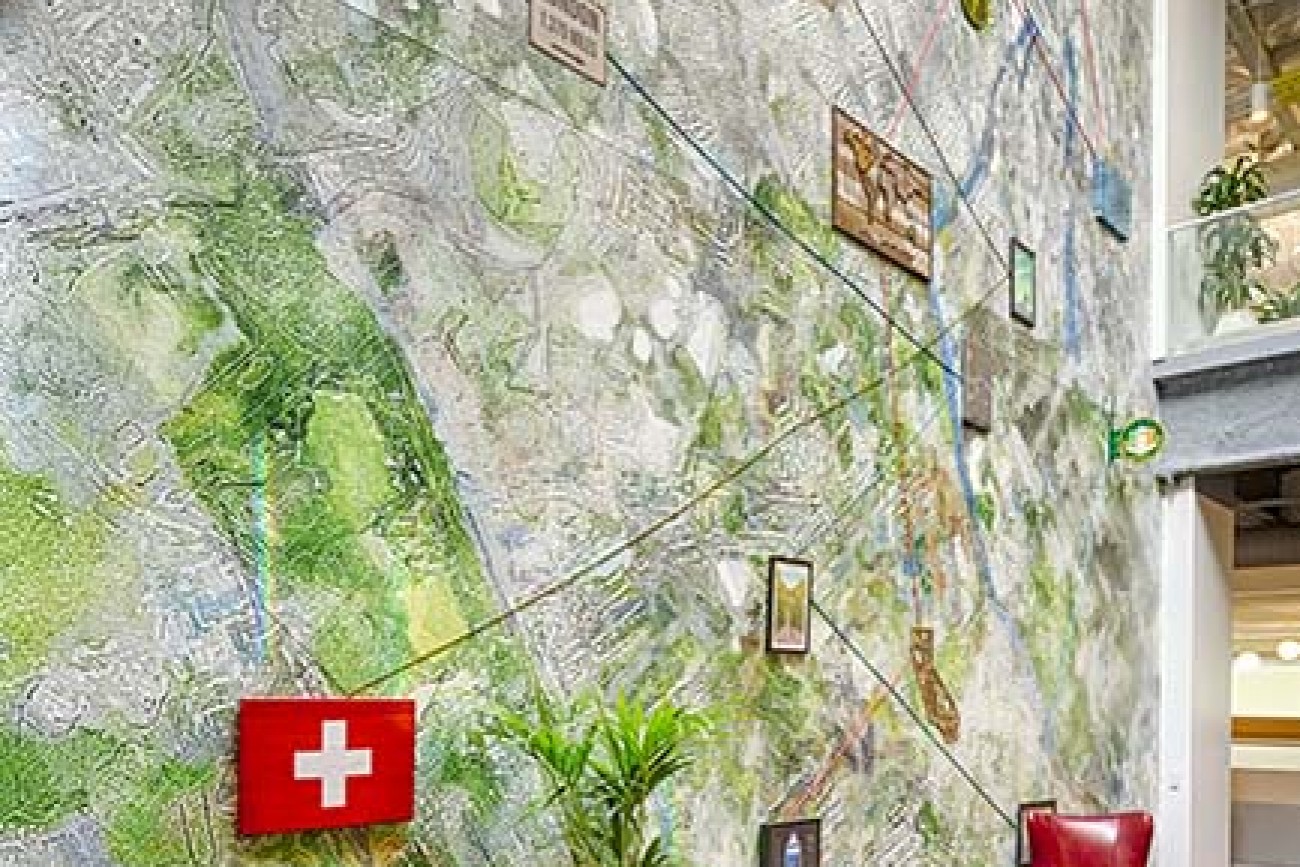 Google - Alza 1900 F3