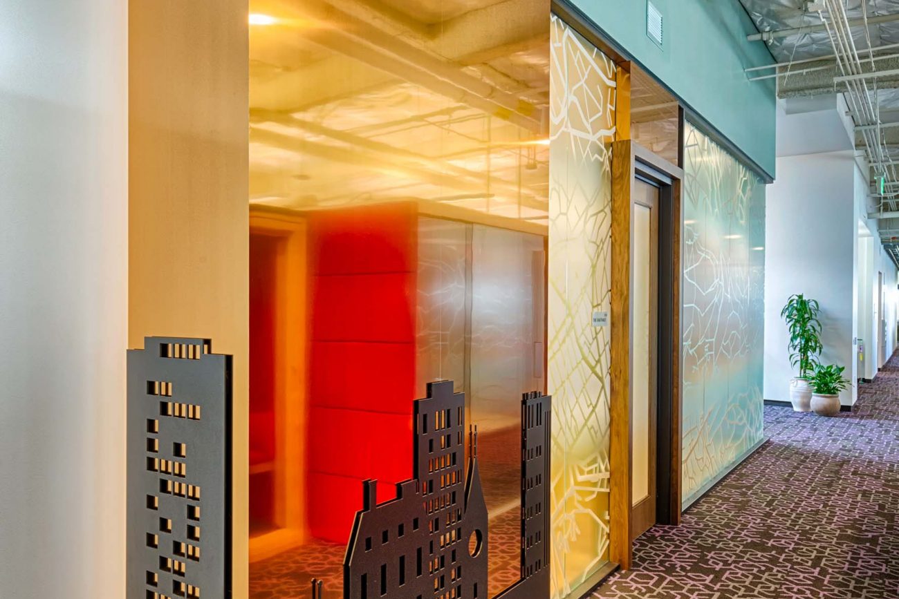 Google - Alza 1900 F4