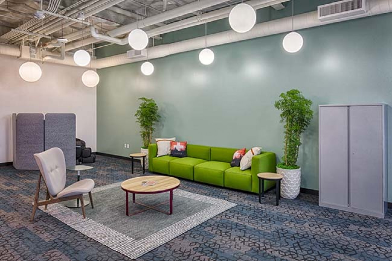 Google - Alza 1900 F4